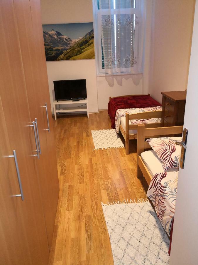Apartman Bulevard Lägenhet Rijeka Exteriör bild